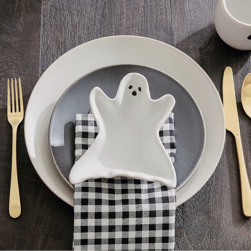 Pottery Barn Spooky and Fun Ghost Shaped Stoneware Bowls - Set of Four 👻